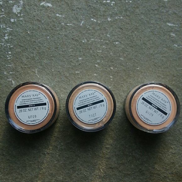 Mary Kay Other - Mary Kay mineral powder